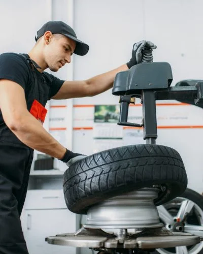 pneumatic machine for tire service removing tyre scaled r7i1z5j3262u843koc06eluhp7et2jbgu8ib9zncso